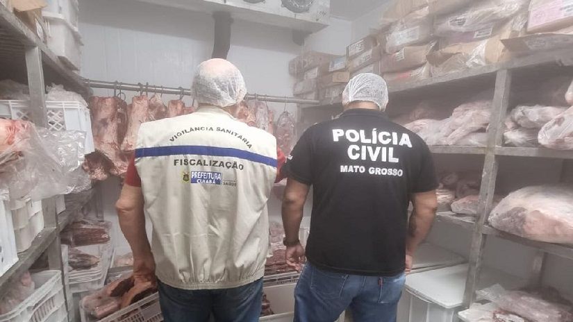 Polícia Civil e Vigilância Sanitária apreendem 238 quilos de carnes em