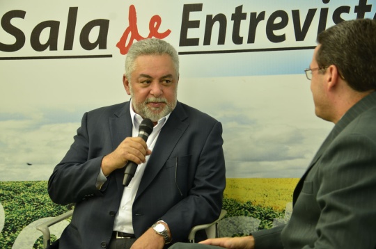 Muniz foi entrevistado pelo apresentador Agnelo Corbelino