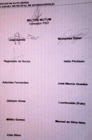 Documento foi assinado apenas pelos quatro vereadores do PSD e do PPS
