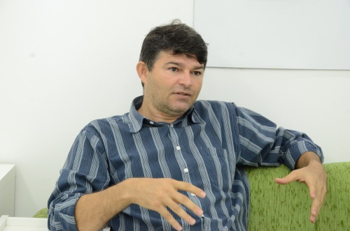 'Esse &eacute; um caso escandaloso e n&oacute;s n&atilde;o vamos deixar barato, pois &eacute; um valor muito alto e que at&eacute; agora s&oacute; deu dor de cabe&ccedil;a para a popula&ccedil;&atilde;o', disse o suplente de senador Jos&eacute; Medeiros - Foto Marcos Magalh&atilde;es/GazetaMT