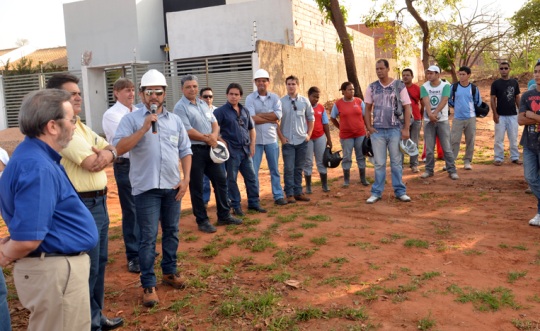 Trabalhadores aproveitaram reuni&atilde;o para esclarecer d&uacute;vidas com Rog&eacute;rio Salles