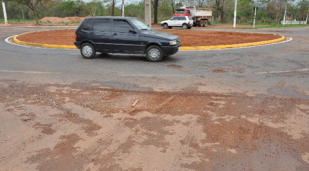 Rotat&oacute;rias foram constru&iacute;das durante a campanha eleitoral sem cumprir procedimentos legais