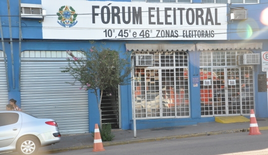 Informa&ccedil;&otilde;es entregues no F&oacute;rum Eleitoral v&atilde;o estar dispon&iacute;veis na internet