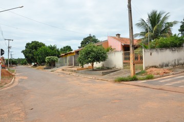 O bairro foi criado em um terreno da Coder, onde funcionou o antigo 'lix&atilde;o' da cidade