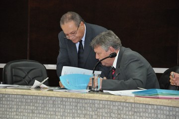 LOA foi retirada da vota&ccedil;&atilde;o ap&oacute;s pedido do vereador Ful&ocirc;