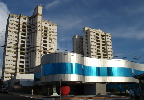 Decis&atilde;o obriga Prefeitura a pagar multa de R$ 5 mil e pro&iacute;be novas contrata&ccedil;&otilde;es