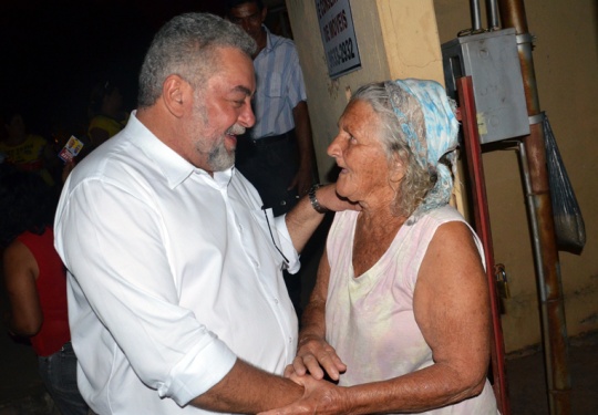 Eleitores manifestaram carinho e hipotecaram apoio aos candidatos