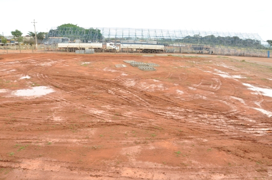 Este ano, o local do evento terá em um único plano o palco principal e alternativo, a praça de alimentação, junto com as arquibancadas e área vip - Foto Marcos Magalhães/GazetaMT