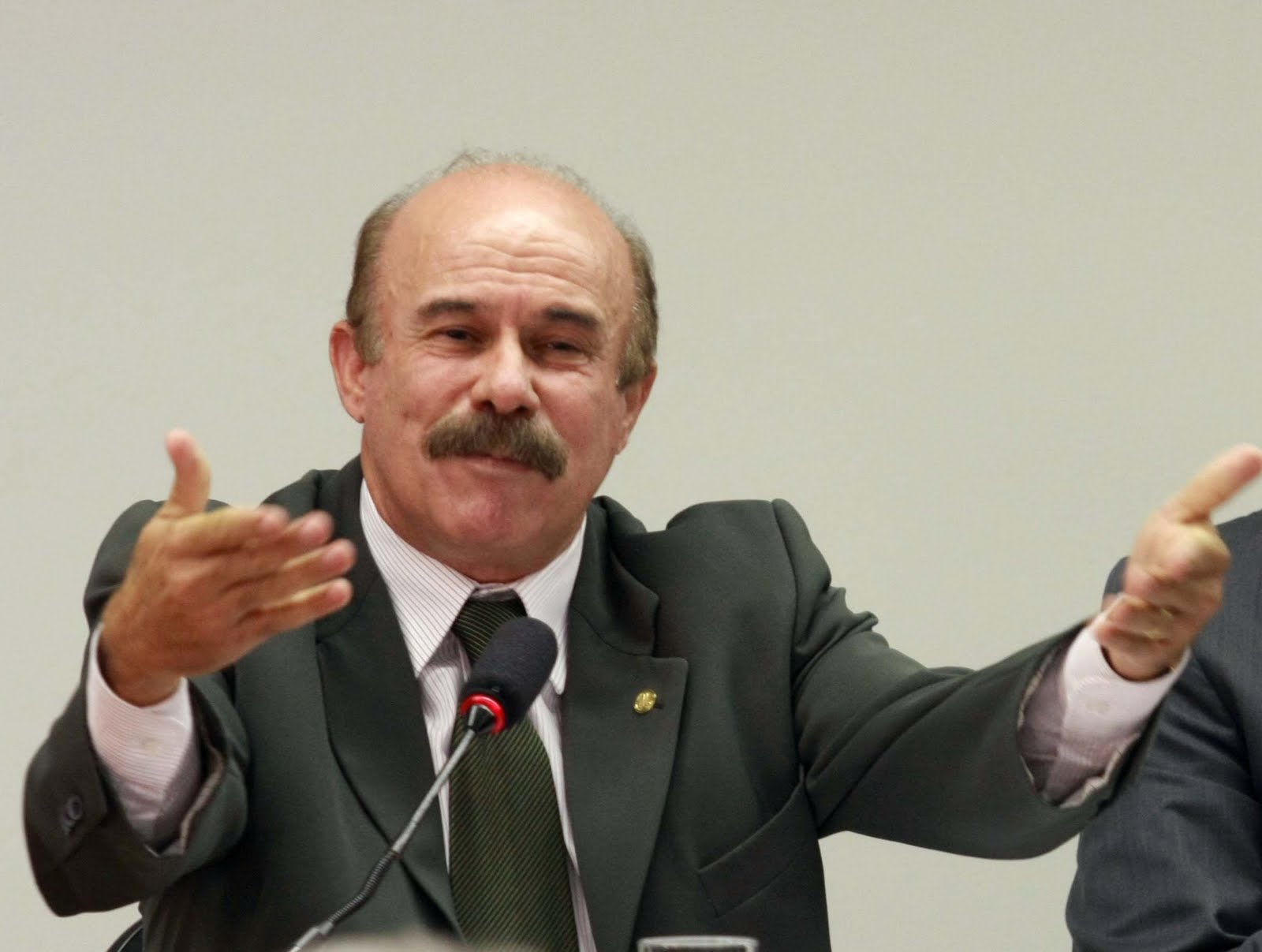 O deputado passou por uma gastrectomia, que faz parte do tratamento contra o c&acirc;ncer - Foto: Reprodu&ccedil;&atilde;o