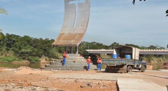 Parte externa tamb&eacute;m est&aacute; sofrendo reforma - Foto: Marcos Magalh&atilde;es/GazetaMT