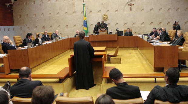 Por 6 votos a 4, os ministros decidiram que o Legislativo poder&aacute; apreciar os vetos como quiser