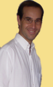 Alecio Borges dos Santos. Graduado em Filosofia. P&oacute;s graduado em Sociologia.  E cursando o 3&deg; semestre em Hist&oacute;ria.