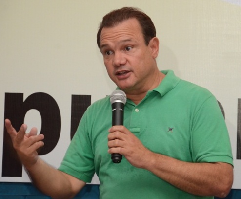 Para Fagundes, di&aacute;logo entre partidos &eacute; normal neste momento
