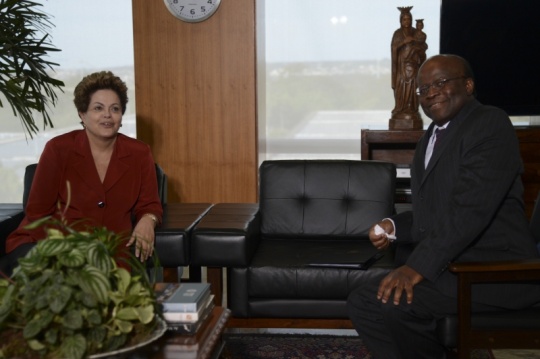 Joaquim Barbosa e Dilma Rousseff se reuniram ontem em Bras&iacute;lia