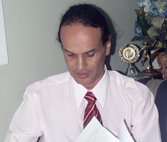 'Temos que procurar construir uma base aliada s&oacute;lida de vereadores, estabelecendo com eles uma discuss&atilde;o de alto n&iacute;vel', afirmou o procurador Edno Damacena - Foto A Tribuna