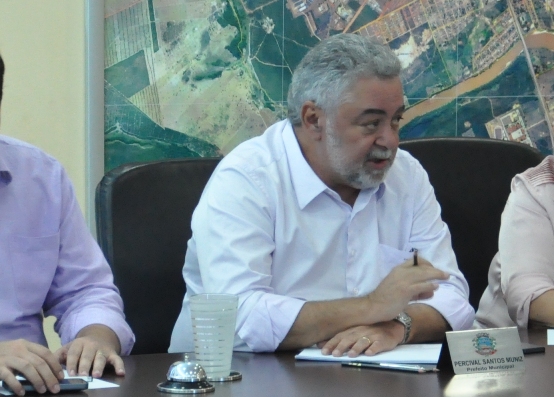 O prefeito Percival Muniz est&aacute; em Bras&iacute;lia, onde foir eceber homenagem pela participa&ccedil;&atilde;o na elabora&ccedil;&atilde;o da Consituinte, e negocia a quest&atilde;o junto com outras obras no Minist&eacute;rio dos Transportes - Foto GazetaMT