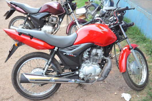 A moto usada no crime está registrada no nome do pai do assaltante