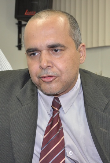 Valdir Rodrigues (PR) disse estar confiante e negou pr&aacute;tica de crimes.