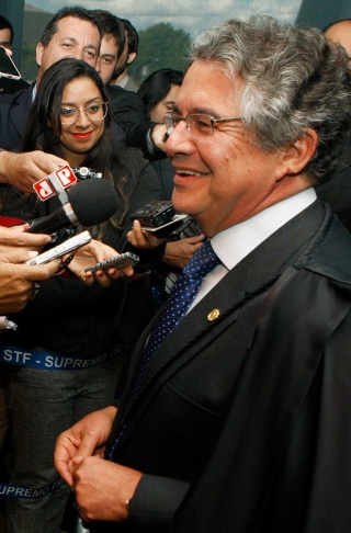 O ministro Marco Aur&eacute;lio elogiou a antecessora na presid&ecirc;ncia do TSE