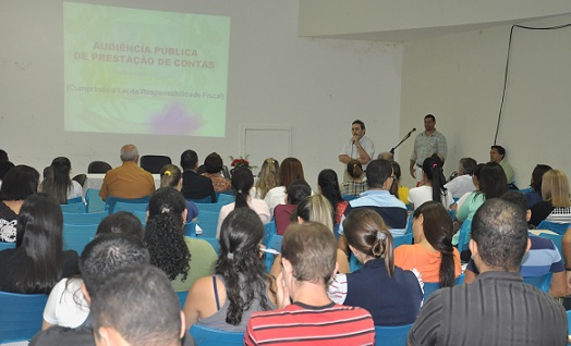 Prefeitura apresentou nesta segunda-feira (30) os n&uacute;meros e os principais resultados obtidos durante o segundo quadrimestre da atual gest&atilde;o - Foto: Roger Andrade/Assessoria 