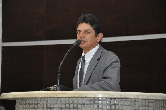 'Eu apenas disse que para eu sair candidato dependo de uma conjuntura pol&iacute;tica que me seja favor&aacute;vel. Sen&atilde;o, n&atilde;o tem por que sair', defendeu-se Mazett - Foto Marcos Magalh&atilde;es/GazetaMT
