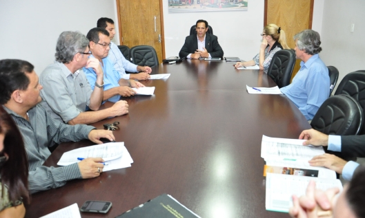 Expectativa &eacute; concluir discuss&otilde;es neste m&ecirc;s e votar projeto em novembro