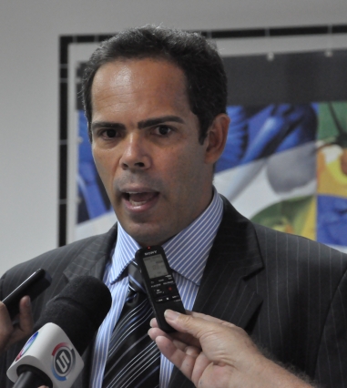 Proposta visa organizar e n&atilde;o limitar o crescimento, diz Cadid&eacute;