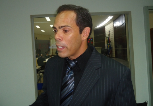Arist&oacute;teles Cadid&eacute; disse que adequa&ccedil;&atilde;o do IPTU &eacute; exigida pelo Tribunal de Contas do Estado.