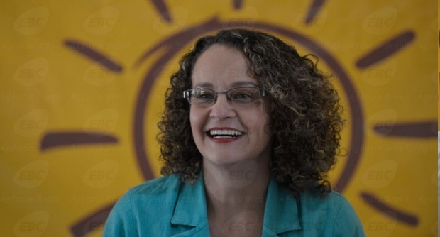 Luciana Genro prometeu resgatar reivindica&ccedil;&otilde;es feitas em manifestos no ano passado