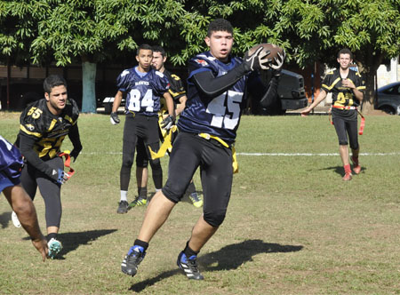 No ataque, o destaque foi Ot&aacute;vio Amorim com boas recep&ccedil;&otilde;es - Foto: GazetaMT