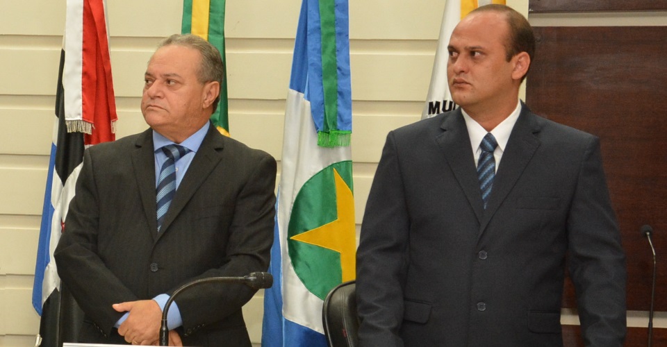 Ful&ocirc; e Roni Magnani ter&atilde;o de resolver problemas administrativos que podem parar a C&acirc;mara