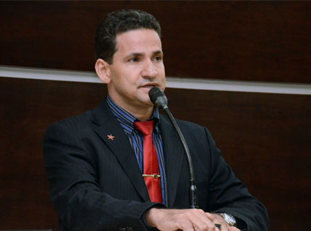 O que nos motiva a eleger uma Mesa mais independente se deve &agrave; uma insatisfa&ccedil;&atilde;o criada pelo pr&oacute;prio prefeito, que n&atilde;o procura os partidos e os vereadores para conversar e formar uma base s&oacute;lida no Legislativo.  Luan Dourado/GazetaMT