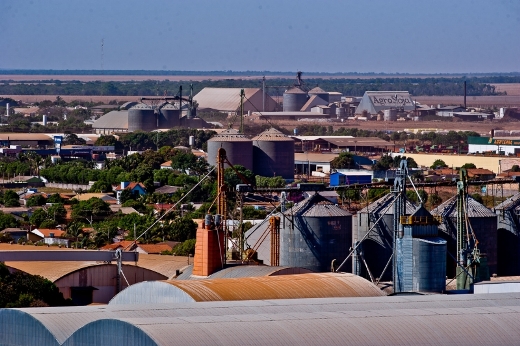 No interior de Mato Grosso, o crescimento do número de moradores em cidades onde a economia se fortaleceu com a agropecuária e instalação de indústrias chama a atenção