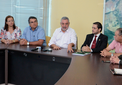'A Santa Casa prestou o servi&ccedil;o, quem mandou foi a secretaria de Sa&uacute;de e quem foi beneficiado foi a popula&ccedil;&atilde;o. Agora ela tem que receber por isso', afirmou o prefeito Percival Muniz - Foto Luan Dourado/GazetaMT