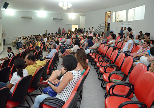 Servidores municipais acompanharam parte da sessão desta quarta-feira(10) Foto: Wagner Montanari-GazetaMT