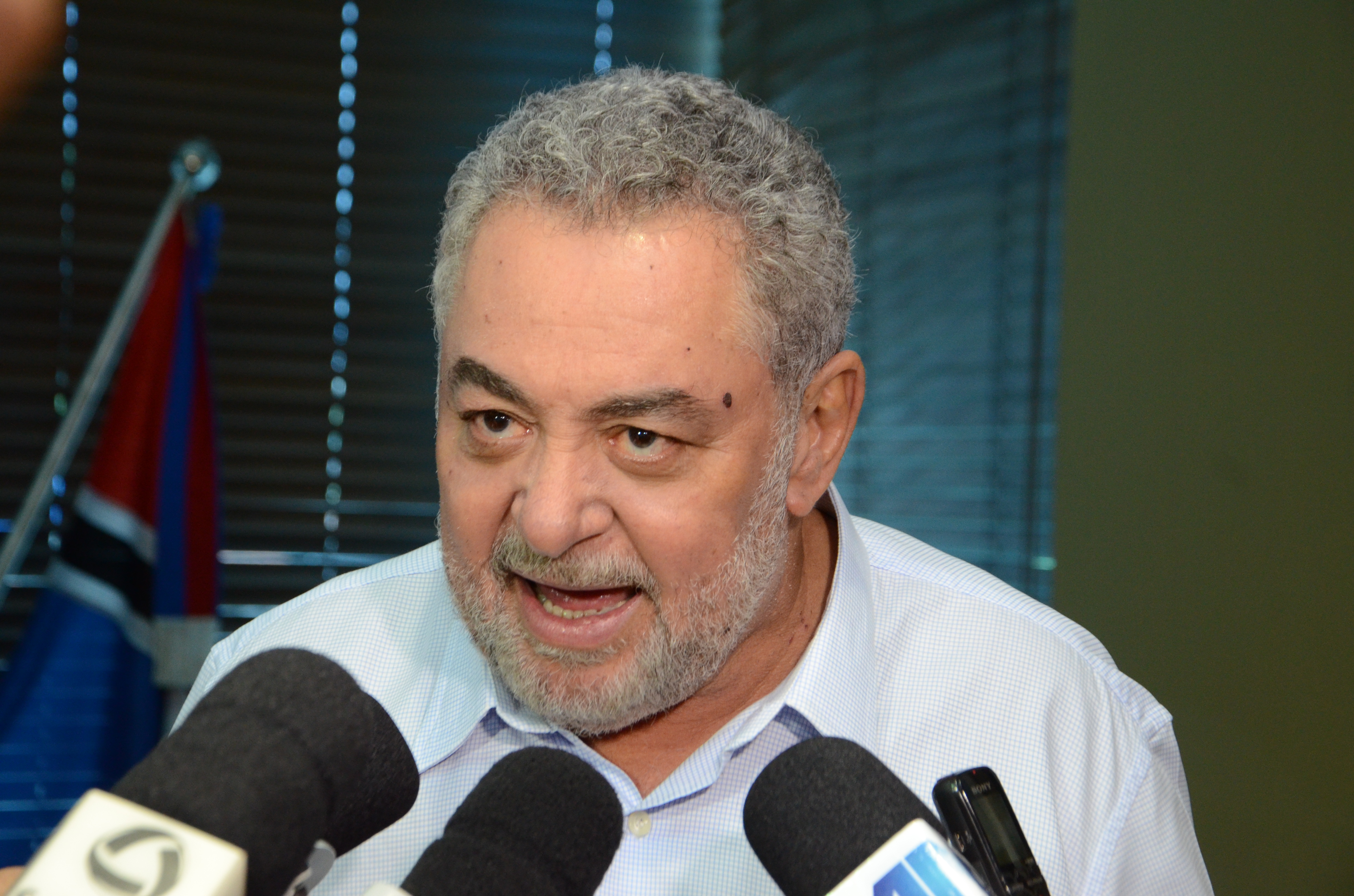 Prefeito Percival Muniz anunciou mudanças do Rotativo durante coletiva de imprensa - Foto Wagner Montanari