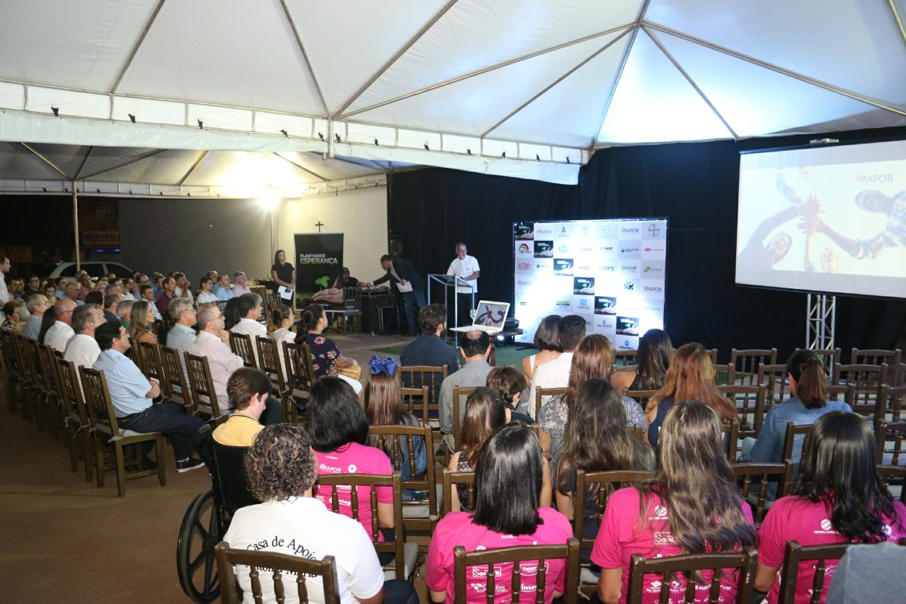 Foto interna e capa: Guilherme Silveira/Assessoria