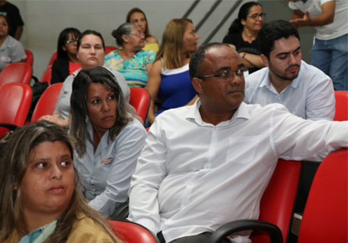 Antonio S&eacute;rgio, pai de integrante da Orquestra lamenta a desvaloriza&ccedil;&atilde;o da cultura. Foto: Assessoria de Comunica&ccedil;&atilde;o Legislativa
