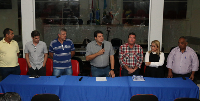 Os vereadores Jo&atilde;o Mototaxi, Sidnei Fernandes, Silvio Negri e Juary Miranda, participaram do debate promovido por Fabio Cardozo com os secret&aacute;rios. Foto: Assessoria de Comunica&ccedil;&atilde;o Legislativa