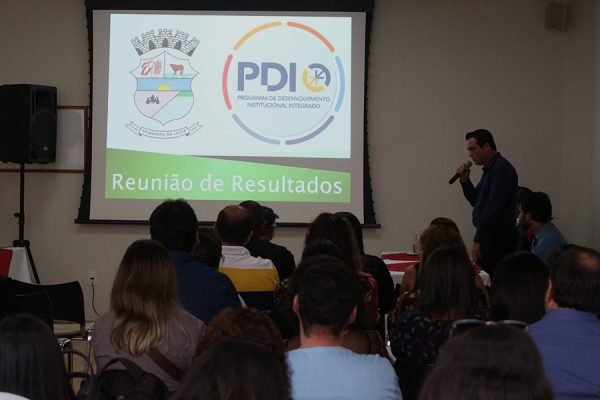 Prefeito Leonardo Bortolin apresenta PDI. Foto: Assessoria