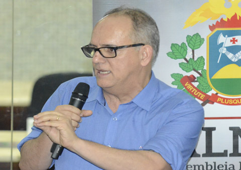 Z&eacute; do P&aacute;tio quer a&ccedil;&atilde;o direta do governo estadual, na amplia&ccedil;&atilde;o do projeto para valoriza&ccedil;&atilde;o da " &aacute;rea do povo", como ele definiu Foto: Emerson Dourado/GazetaMT