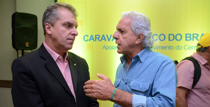 Superintendente do BB/MT com o empresário Raul Amaral, a questão é se os juros baixarem como ficam os contratos? Foto: Luan Dourado/GazetaMT