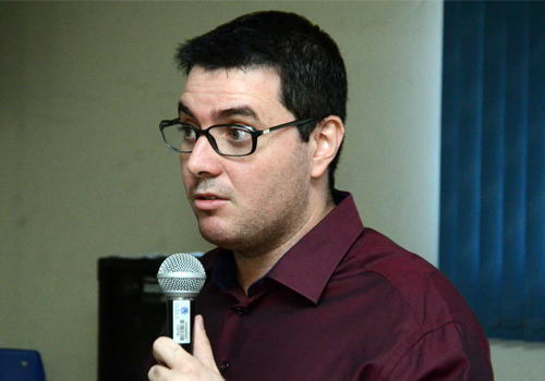 Infectologista Erlon Cortez alerta para a gravidade da doença, que mata metade dos pacientes acometidos. Foto: Luan Dourado/GazetaMT
