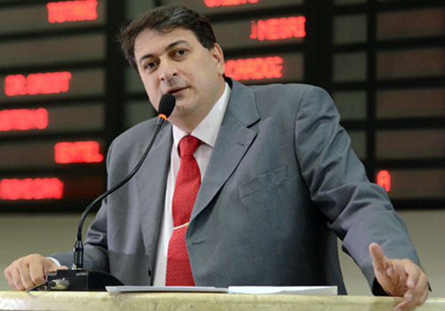 Requerimento de F&aacute;bio Cardozo &eacute; para garantir prorroga&ccedil;&atilde;o do prazo para todos os contribuintes. Foto: Luan Dourado/GazetaMT