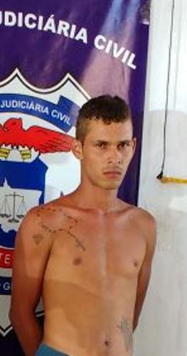 Suspeito Edlon Vagner da Silva Simão, 19 anos. Foto: Derf
