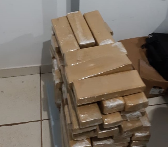 Elas venderiam o entorpecente na cidade de Porto Velho. (Foto: divulga&ccedil;&atilde;o PRF/MT)