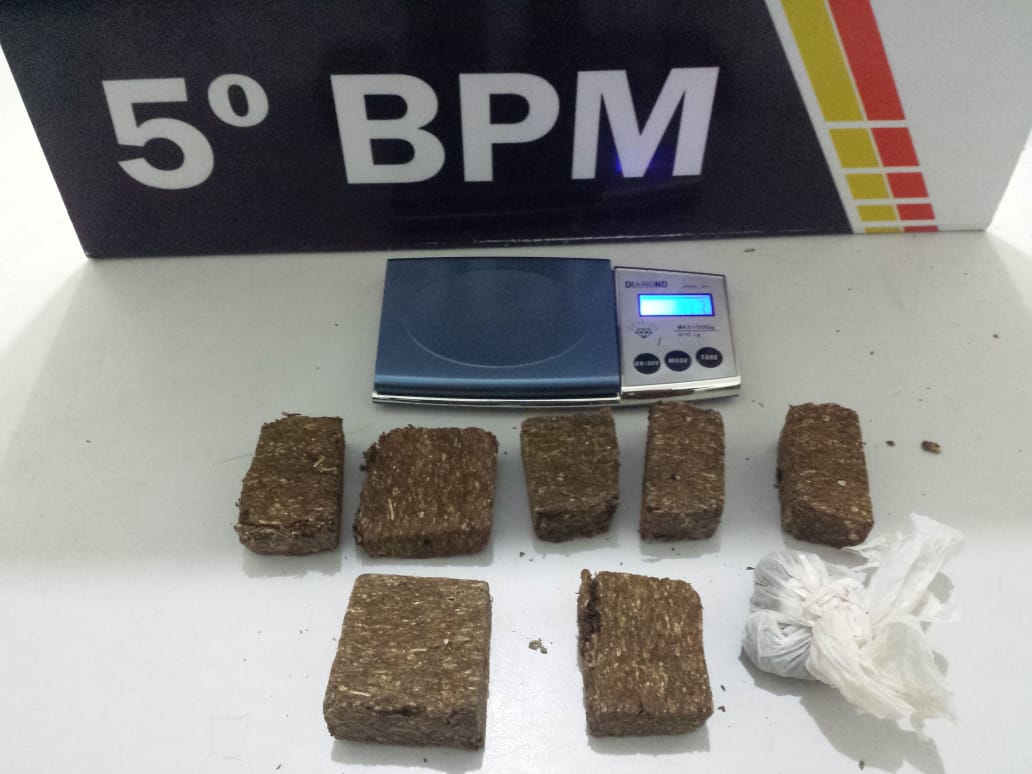Materiais apreendidos pela pol&iacute;cia. (Foto: divulga&ccedil;&atilde;o PM/MT)