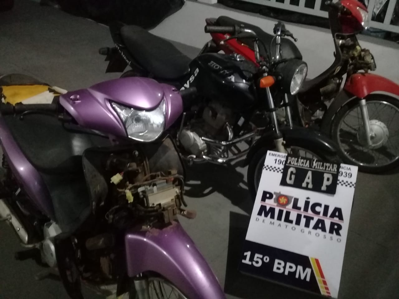 Motocicletas recuperadas em Alto Araguaia. Foto: GazetaMT