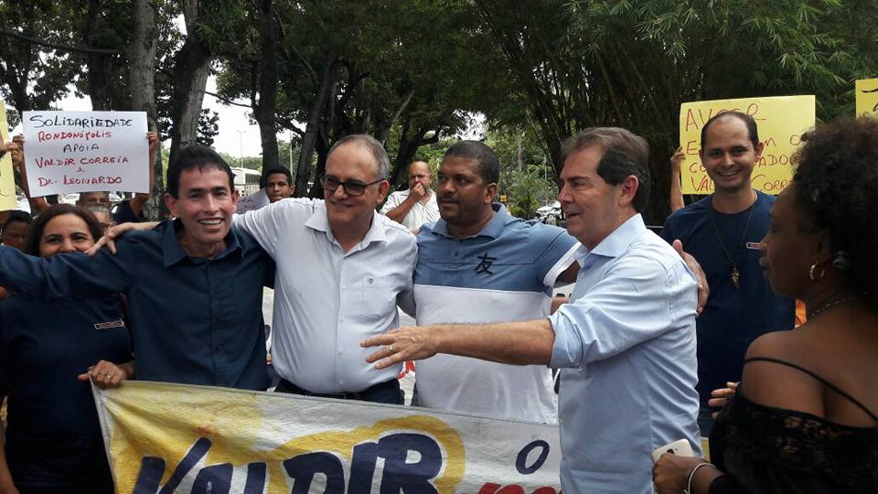 Valdir Correia (e) com Zé do Pátio e Paulinho da Força, em evento do solidariedade em 2018. (Foto: reprodução)