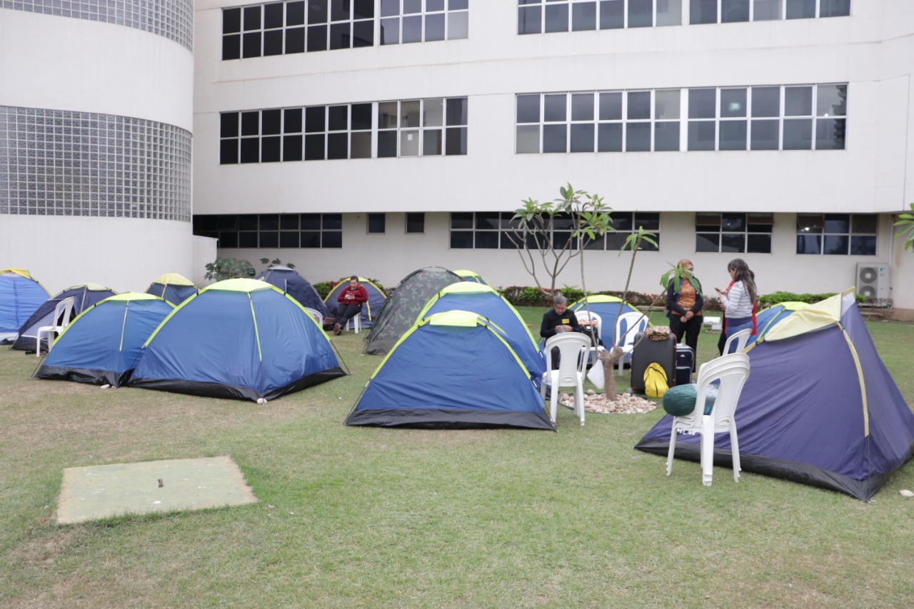 Professores est&atilde;o acampados na ALMT desde a &uacute;ltima ter&ccedil;a-feira (23). Foto: assessoria